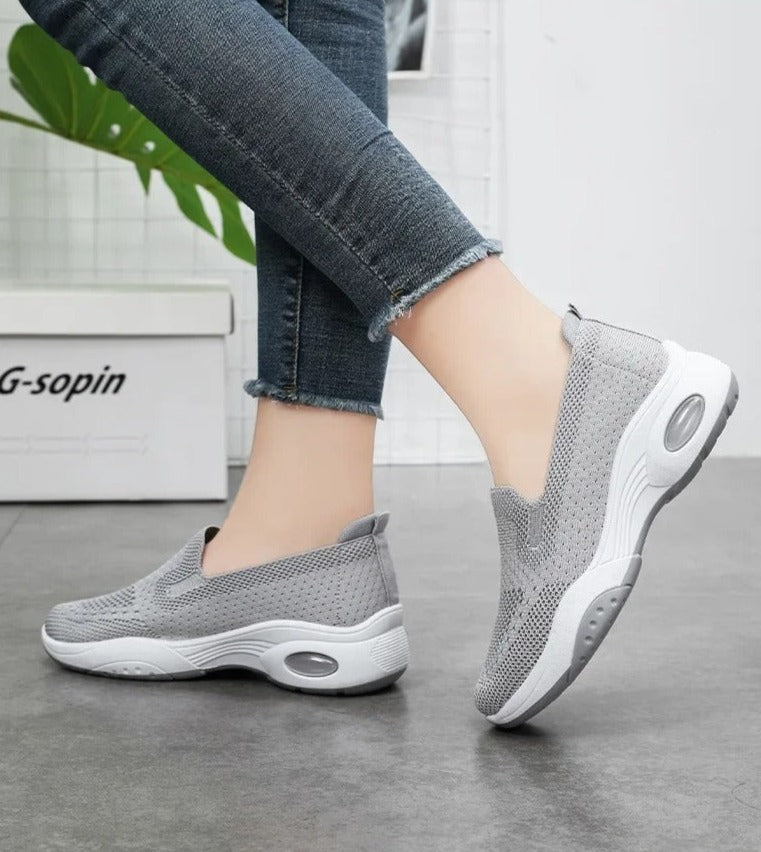 Clara™ | Orthopädische Sneakers aus atmungsaktivem Mesh