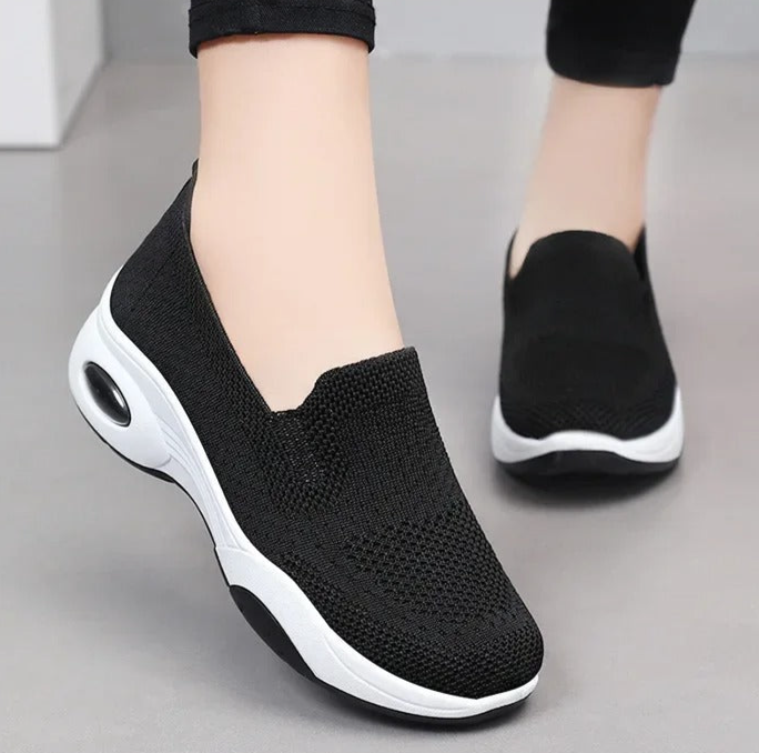 Clara™ | Orthopädische Sneakers aus atmungsaktivem Mesh