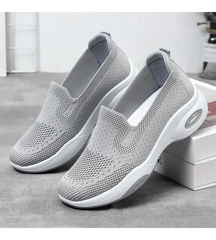 Clara™ | Orthopädische Sneakers aus atmungsaktivem Mesh