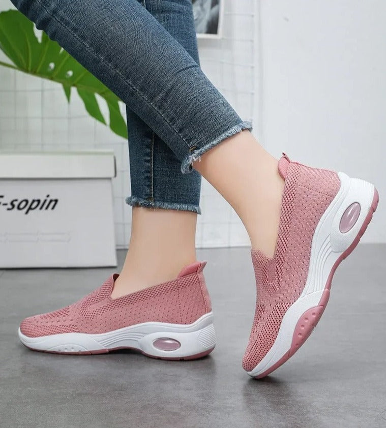 Clara™ | Orthopädische Sneakers aus atmungsaktivem Mesh