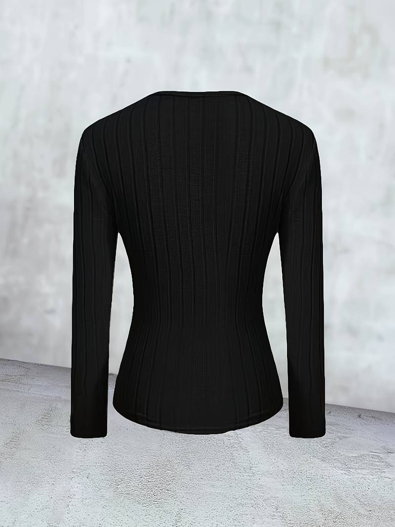 Elenore™ l Eng anliegender gerippter Pullover